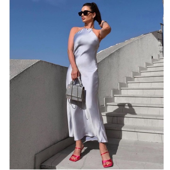 𝗡𝗪𝗧 𝗭𝗮𝗿𝗮 • Satin Dress With Spaghetti Straps - Picture 2 of 14